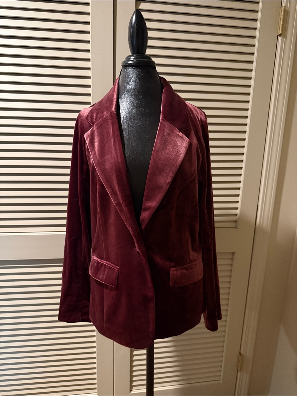 Versona Burgundy Velvet Blazer Jacket